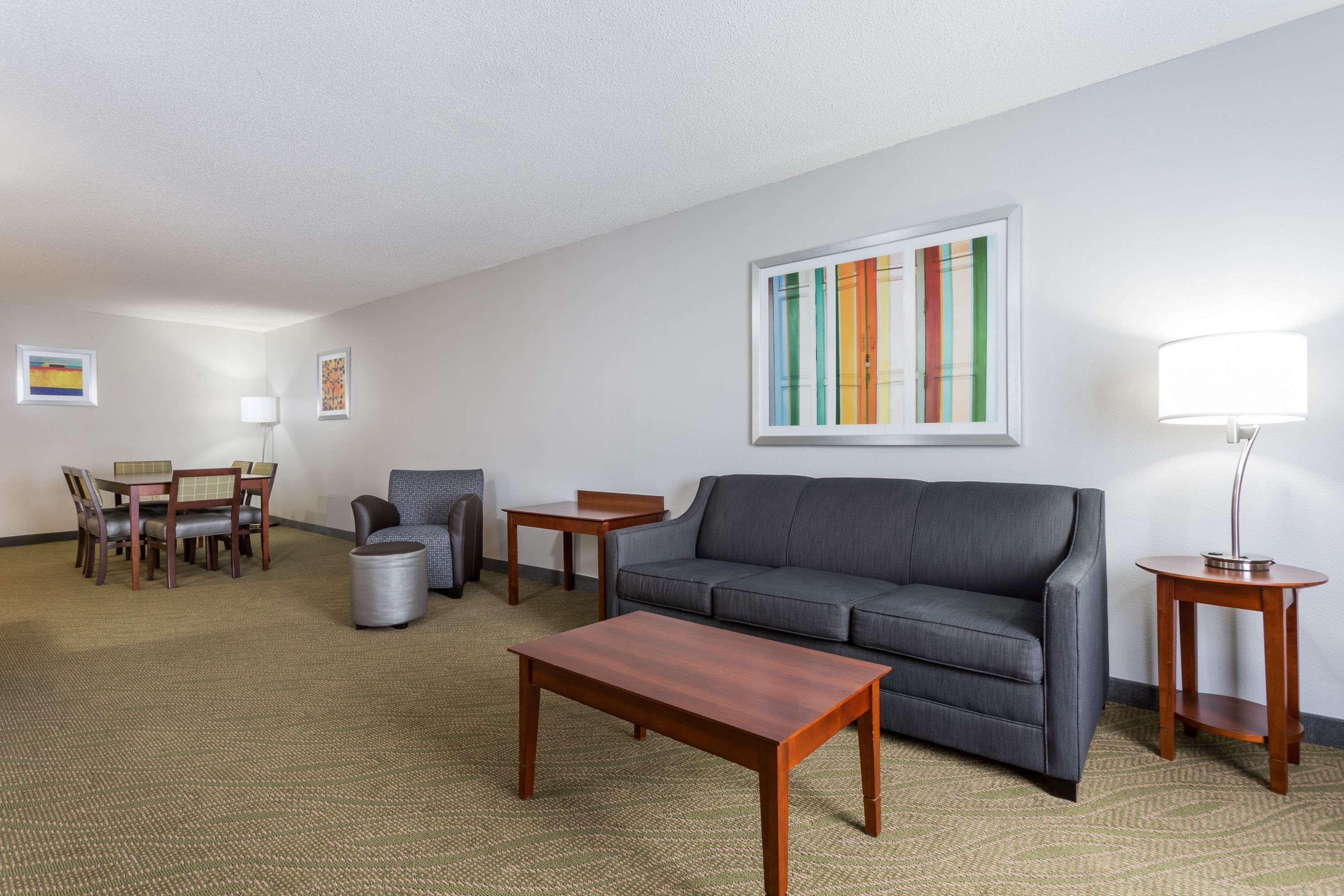 Hotel Wingate By Wyndham Chesapeake Zewnętrze zdjęcie