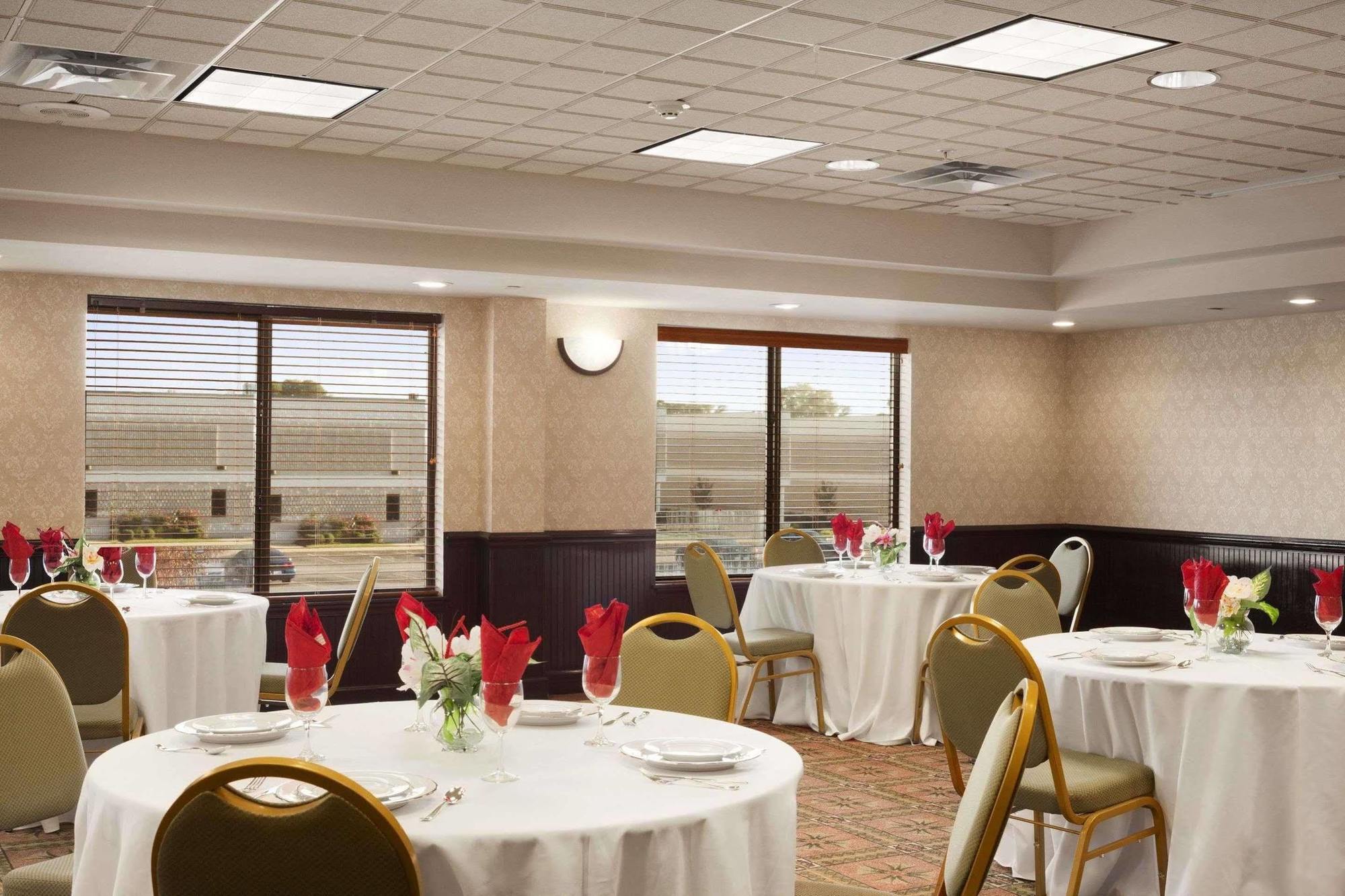 Hotel Wingate By Wyndham Chesapeake Zewnętrze zdjęcie
